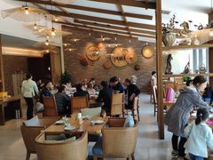 大堂-芳草地度假酒店·野炉中餐厅
