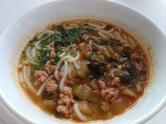 小锅米线-蝴蝶泉宾馆-中餐厅
