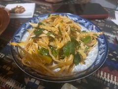 凉拌芭蕉花-蜗牛小馆醉乡民谣云南菜(惠新西里店)