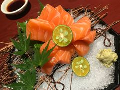-山川小町·极番烧肉(新地假日广场店)