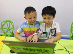 -童程童美少儿编程乐高机器人(红谷滩校区)