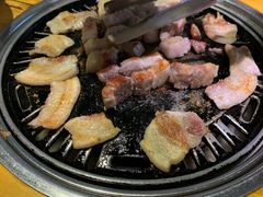 -唯成•韩国炭火烤肉 유성고기