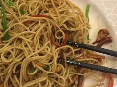 鱿鱼炒面-新一番三文鱼寿司(大东海店)