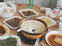 -山里人家土菜馆(茅山店)