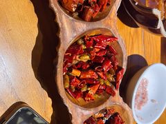 -隔壁老王·家常云南菜(花巷店)