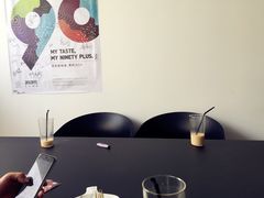 -UNI UNI(环亚凯瑟琳店)