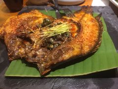 香茅草烤罗非鱼-云海肴·汽锅鸡·云南菜(天津国金汇店)