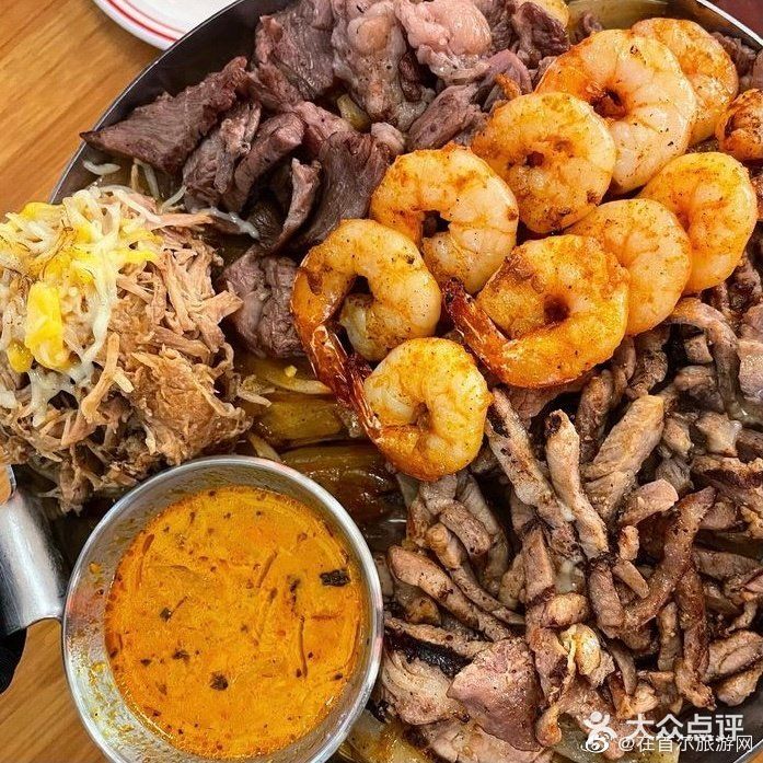 再缓缓送入口中，就能得到满满的满足感