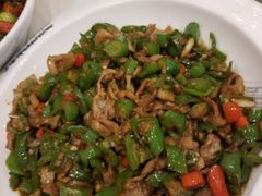 青椒肥肠丝-鑫皇朝酒店(建设一路店)