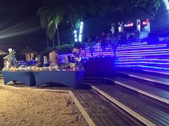 -亚龙湾喜来登·美景台大堂吧