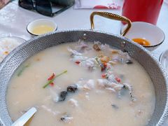 骨头黑鱼-陈生记黑鱼馆·20年活鱼现杀(宁波鼓楼店)