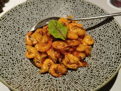 油爆小河虾-屋里厢上海菜馆