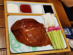 满園烤鸭-满园烤鸭·春饼(太原街万达店)