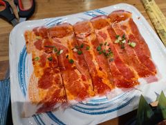 -汉城烤肉·黑金冠(华山路店)