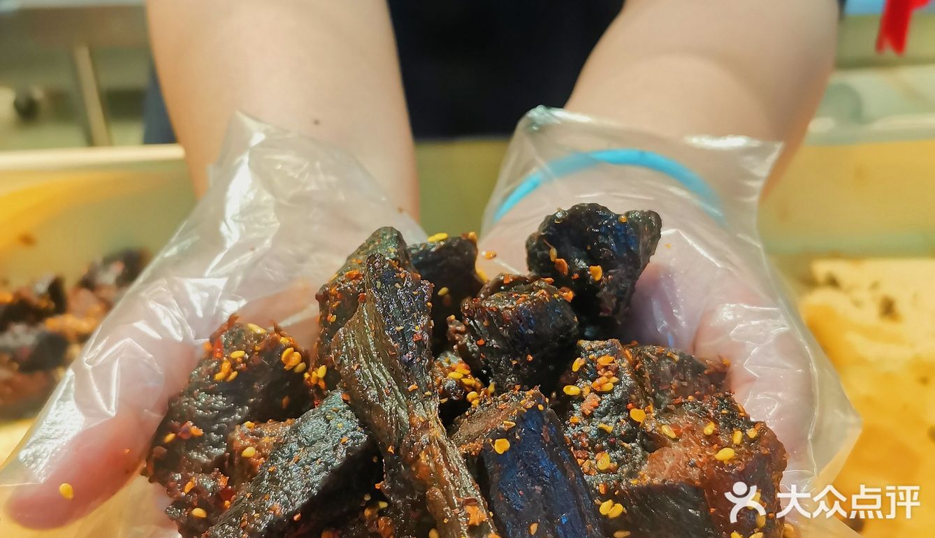 现烤牛肉干真的是太治愈了‼️