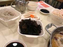 -一席地·本地鸡窝·杭帮鸡火锅(萧山银隆百货店)