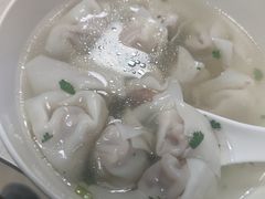 -周震馄饨