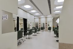 点击看大图 -八佰伴8008星级形象店