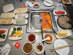 -海底捞火锅(新松江路生日主题店)
