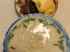 -氾水长鱼面(南苑小区店)