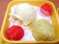 流连忘返-满记甜品(巴黎春天宝山店)