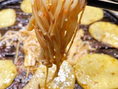 金针菇-燚店·铁板鱼蛙·烤肉·烤串(北新桥店)