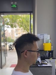 -尤司男士国潮理发馆