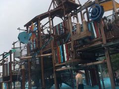 -热带风暴水上乐园(新镇路)