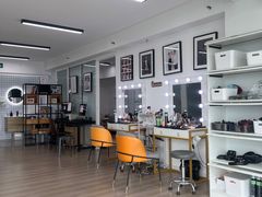 -bobo高端证件照工作室(三元桥店)