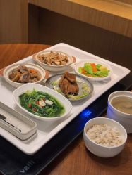 -蜜悦居月子中心(国金中心店)