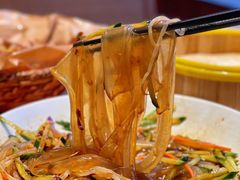 -关东小磨东北菜(上海长风大悦城店)