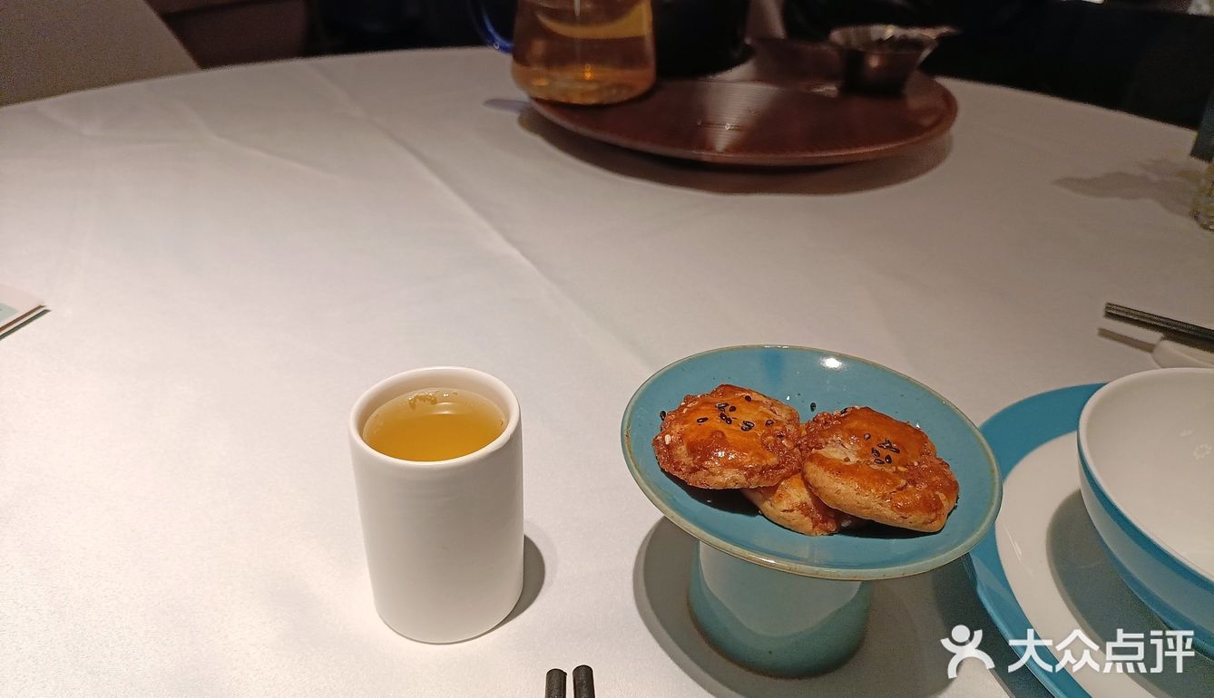 环境超好的小资粤菜馆