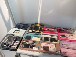 -杨美丽·美甲美睫