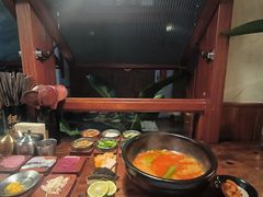 -银米·云南传统过桥米线(双廊黑金冠店)