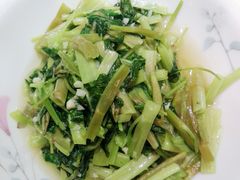-松沪名灶·豆浆鱼头·新上海菜(飞航吾悦广场店)