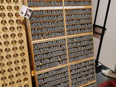 -西西弗书店&矢量咖啡(凯德晶萃广场店)