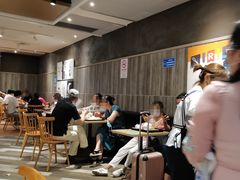 -肯德基(东安路站店)