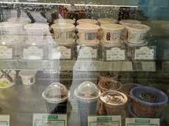 面包甜点陈列柜-三元梅园(劲松店)