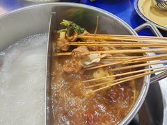-马路边边串串香形象店(磐石路店)
