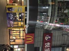 -麦当劳(燕顺路店)