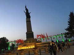 -人民防洪胜利纪念塔