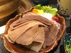 -湊湊火锅·茶憩(打浦桥日月光店)