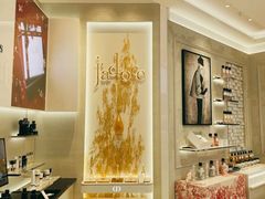 -Dior迪奥(上海世茂广场店)