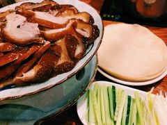 -龙聚德北京烤鸭(沙坪坝华宇A馆店)