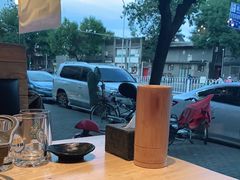 -聚点串吧·北京烧烤(赵登禹路店)