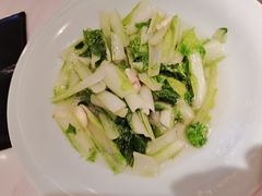 -荷花亭·湖北融合菜(中商广场店)