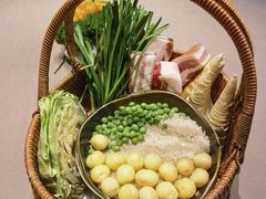 冬去春来饭-荣轩(新荣记环球金融中心店)