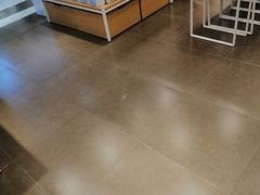 -名创优品(江南新地店)