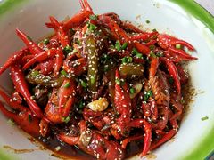 -张大师鸭爪爪特色干锅(南湖店)