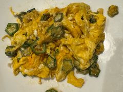 -新白鹿餐厅(百联中环店)